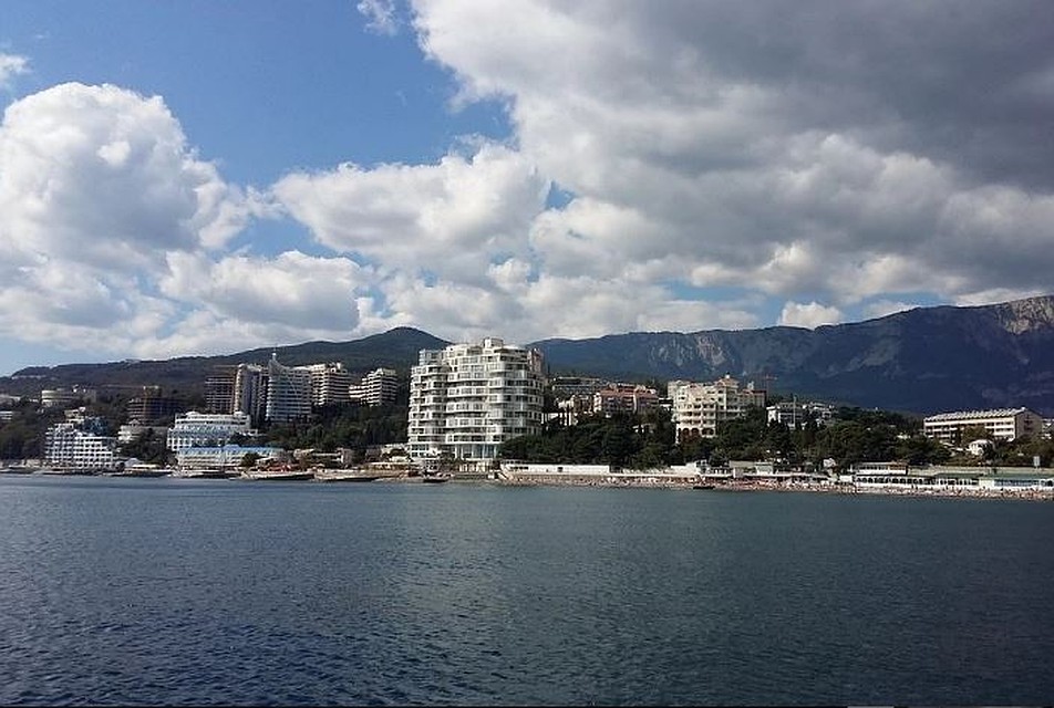 Крым манит солнцем и морем. Фото: Анастасия КУРДЮКОВА