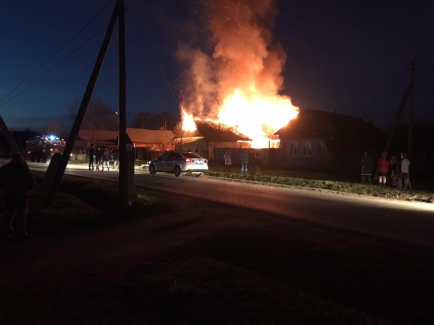 Пожар едва не унес жизни пожилой пары. Фото: пресс-служба ГУ МВД по Свердловской области
