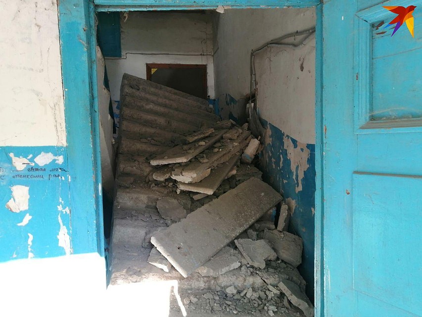 Дом был признан аварийным в 2018 году. Фото Саратовской областной службы спасения