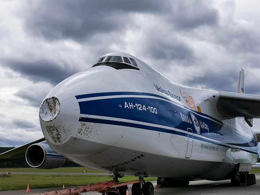 А вот так самолет выглядел до ремонта. Фото: аэропорт "Красноярск"