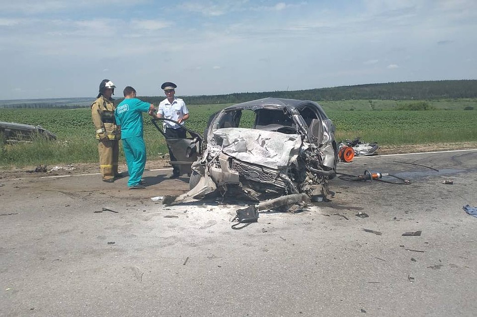 Страшное ДТП под Липецком: погибли 6 человек Фото: Пресс-служба ГУ МЧС Липецкой области.