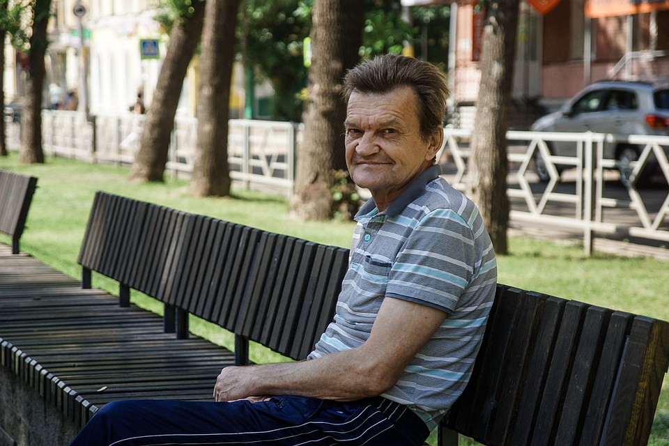 Николай, пенсионер, офицер запаса Фото: Светлана МАКОВЕЕВА