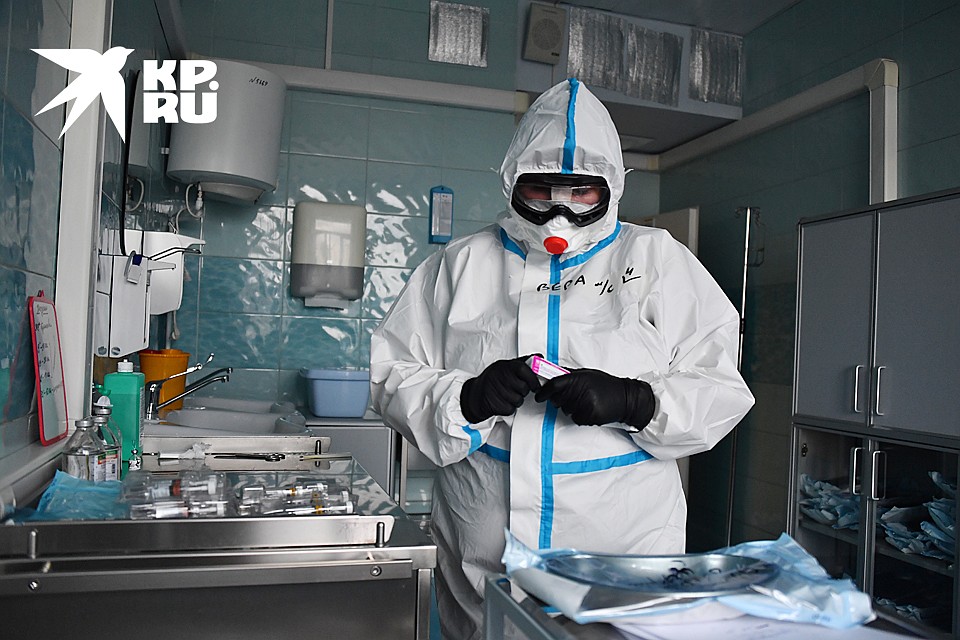Заразилось коронавирусом 18 медиков из 220 сотрудников госпиталя, смертельных случаев среди медперсонала не было Фото: Иван МАКЕЕВ