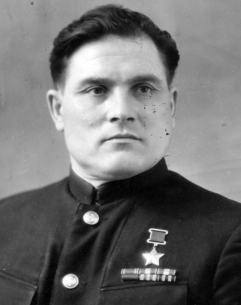 Михаил Девятаев
