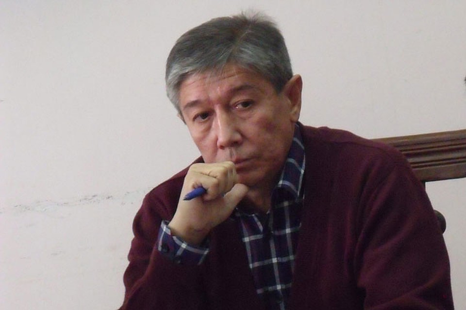 Директор негосударственного научного учреждения «Караван знаний» Фарход Толипов принял участие в круглом столе, посвященном проблеме биолабораторий, которые дислоцируются на территории Центральной Азии. Фото: СОЦСЕТИ