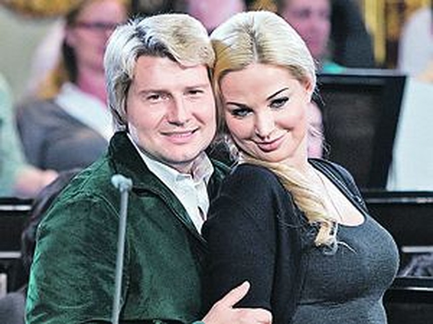 Теперь Басков говорит, что не будет афишировать свои отношения, как это было с Федоровой.