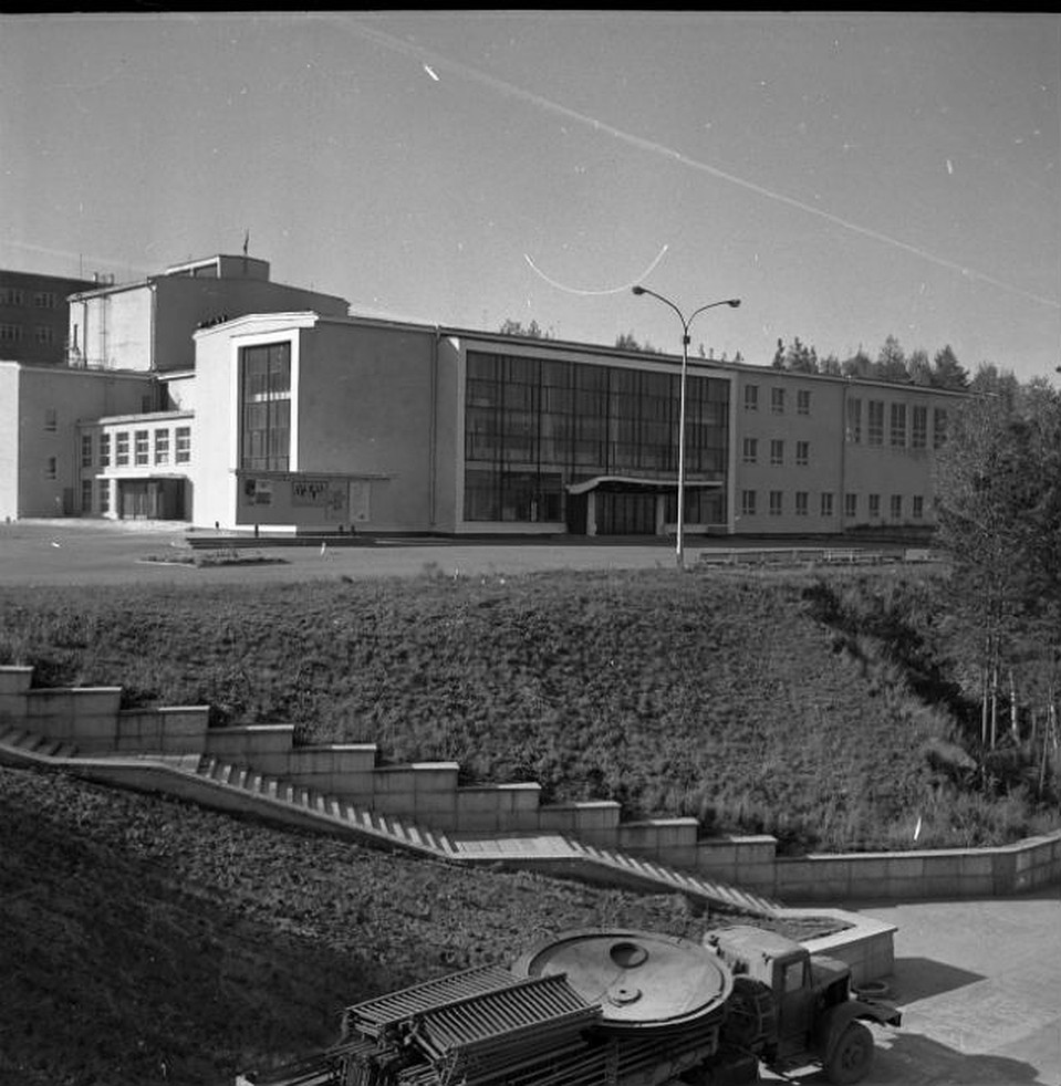 Дивногорский ДК "Энергетик" в сентябре 1970 года. Фото предоставлено Игорем Фёдоровым