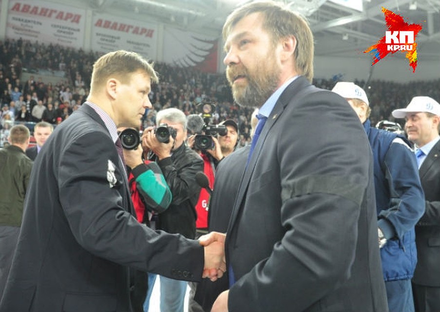 Два года назад Сумманен порвал рукав пиджака Фото: Дарья ИСАЕВА