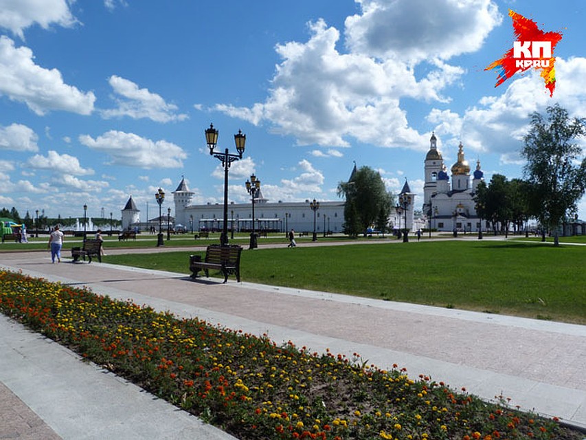 Жемчужина Тюменской области - Тобольский кремль Фото: Сирень БАБАЕВА