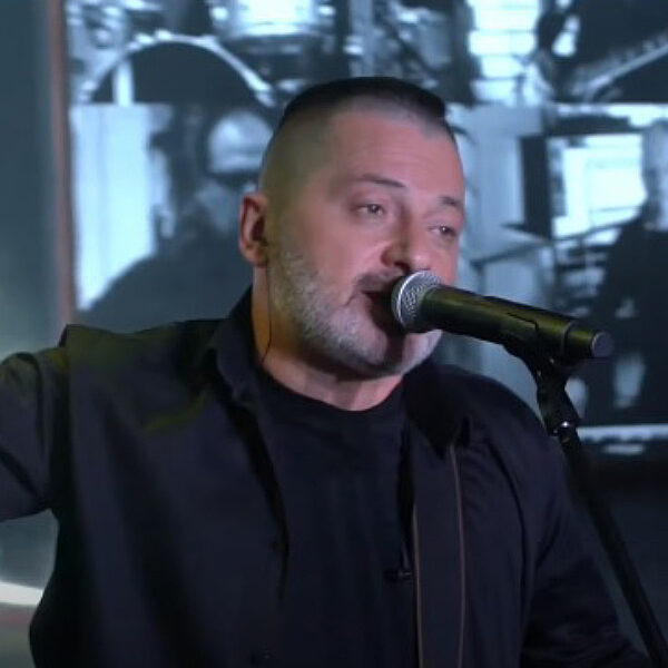 Онлайн-концерты Вадима Самойлова: Хиты «Агаты Кристи», военные и новые песни