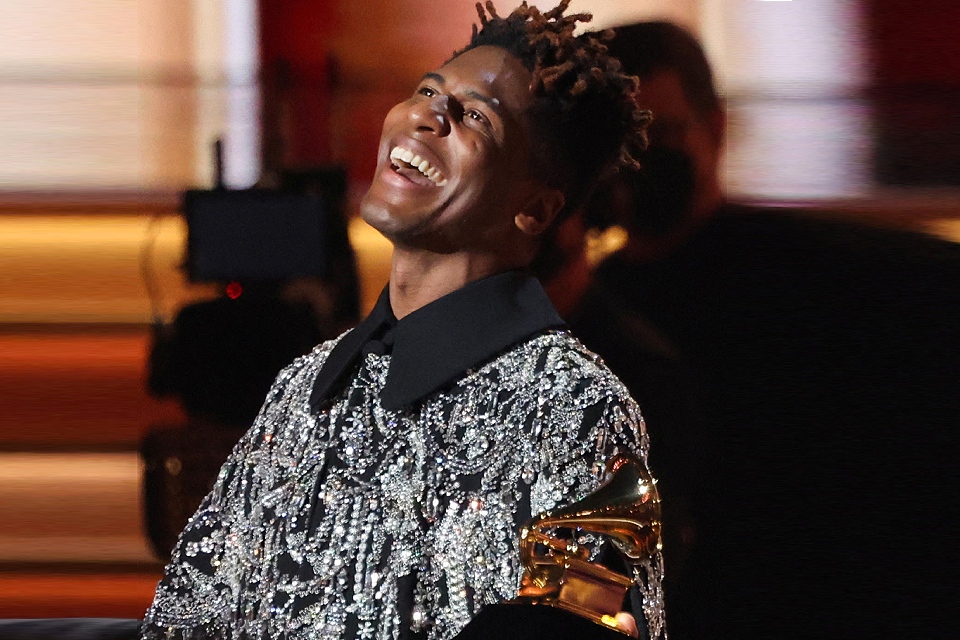 Победители Грэмми-2022: Билли Айлиш осталась без наград