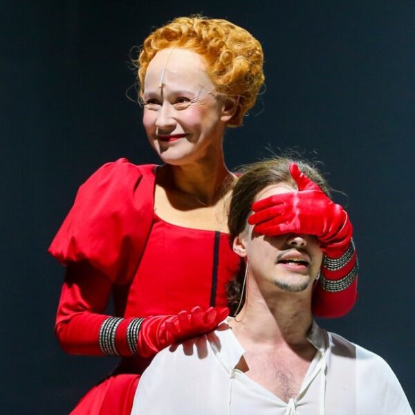 Спектакль «Елизавета Английская» в Театре Ермоловой