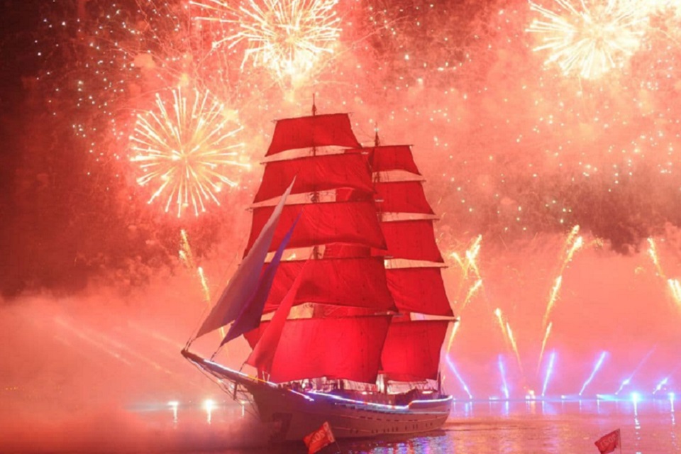 Видео генеральной репетиции Алых парусов в Санкт-Петербурге 23 июня 2022: прямая онлайн-трансляция