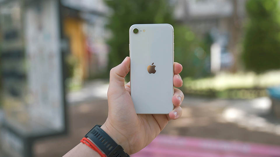 iPhone SE (2020): обзор и характеристики