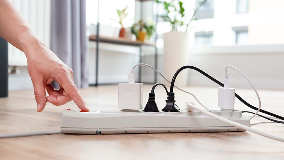 13 лучших сетевых фильтров в 2025 году