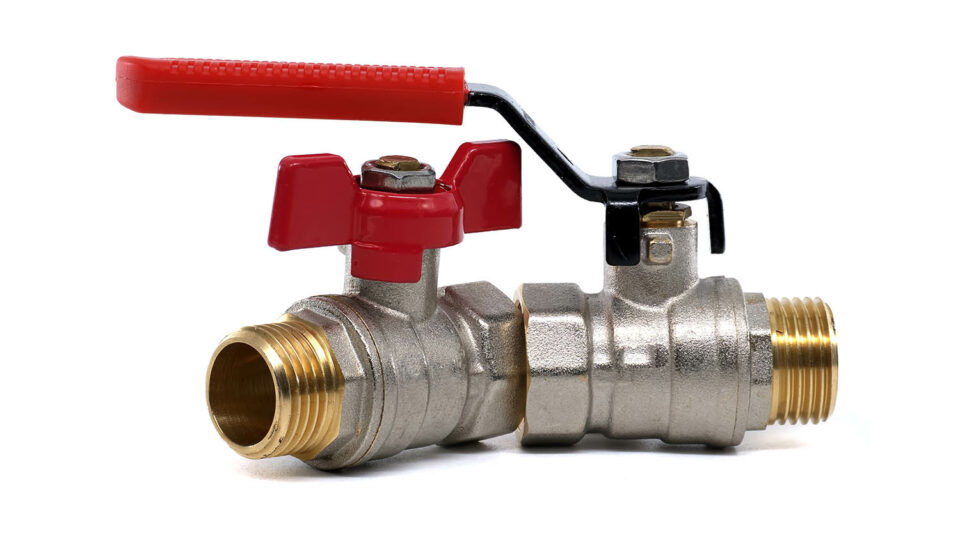 Рукоятка выполняется в виде рычага или «бабочки». Фото: NetPix / Shutterstock / Fotodom