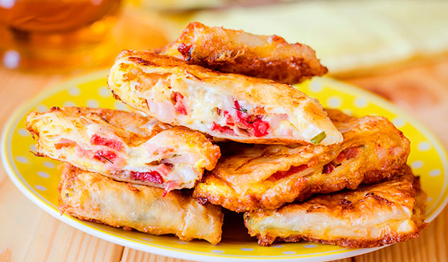 Лаваш с колбасой и сыром
