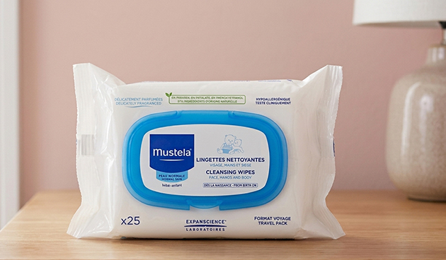 Влажные салфетки Mustela