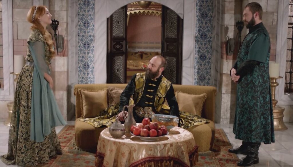 Момент, когда Сулейман возвысил Хюррем, а Ибрагима-пашу втоптал в грязь