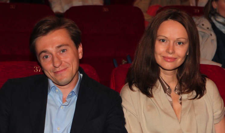 Сергей Безруков впервые рассказал, как пережил смерть пасынка: «Не мог заснуть, если не выпивал»