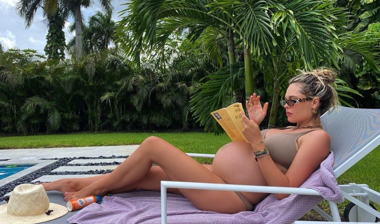 Экранная жена Дмитрия Нагиева Мария Горбань родила сына [фото]