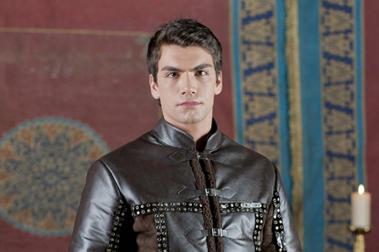 Несчастный красавчик шехзаде Мехмет: Непростая судьба актера Гюрбея Илери