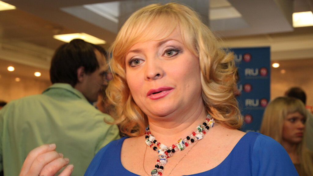Светлана Пермякова в свадебном платье сообщила о замужестве