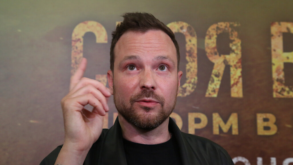 Алексей Чадов показал архивное фото погибшего отца