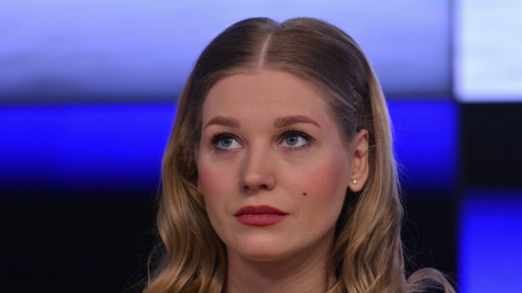 Покалеченной Кристине Асмус делают уколы в живот