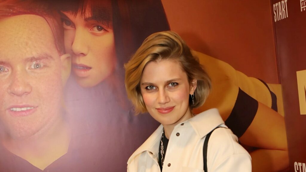 Дарья Мельникова намекнула, что родила дочь