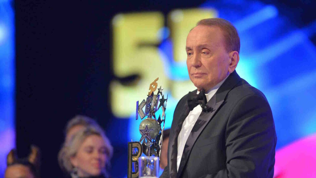 Ушла эпоха: звезды шоу-бизнеса прощаются с Александром Масляковым