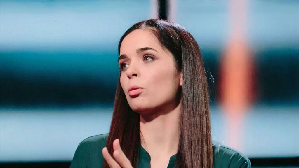 Одинокая и отчаявшаяся  Юлия Ахмедова решила заморозить яйцеклетку после прогноза астролога