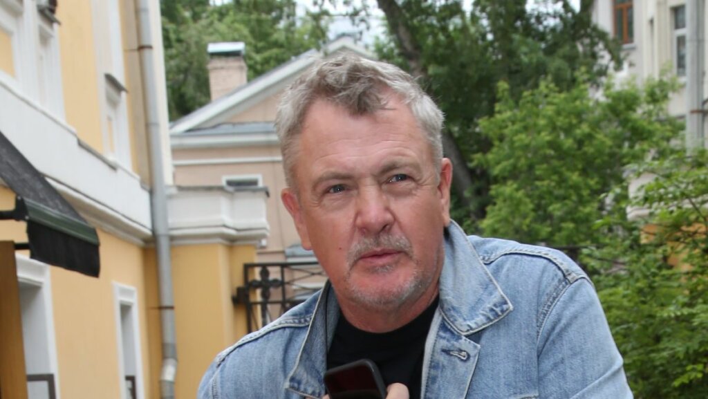 Отец Дарьи Мороз не мог ходить перед смертью: больной раком Юрий Мороз скрывал свою болезнь