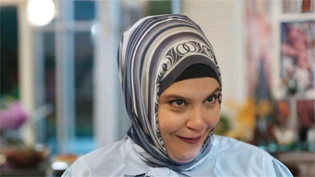 Звезда «Клюквенного щербета» Фейза Дживелек объявила войну своим недоброжелателям