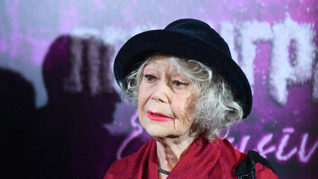 88-летняя Светлана Немоляева впервые за долгое время вышла в свет