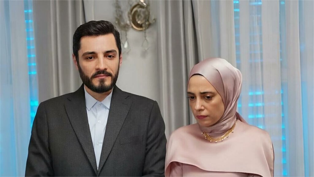 Имам Ильхами возвращается к Нурсеме в турецком сериале «Клюквенный щербет»