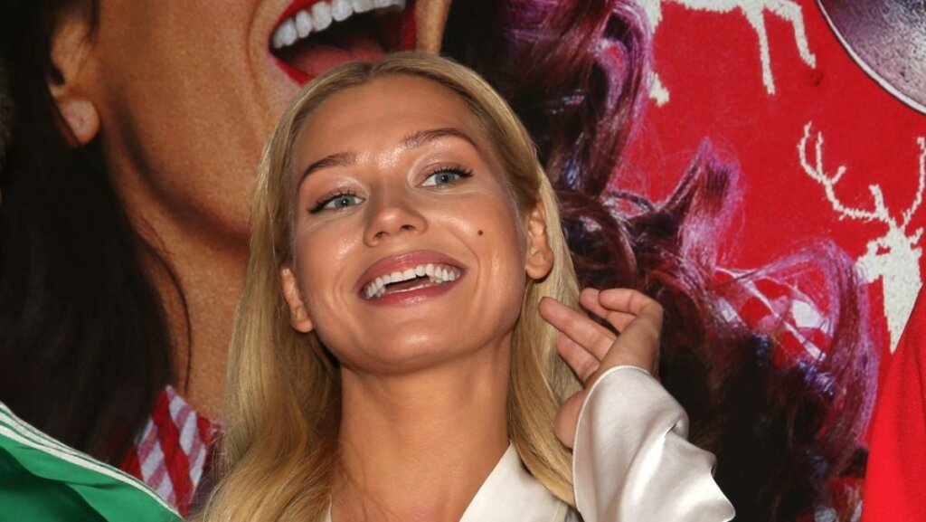 Это любовь: Кристина Асмус перестала скрывать своего разведенного лысого жениха