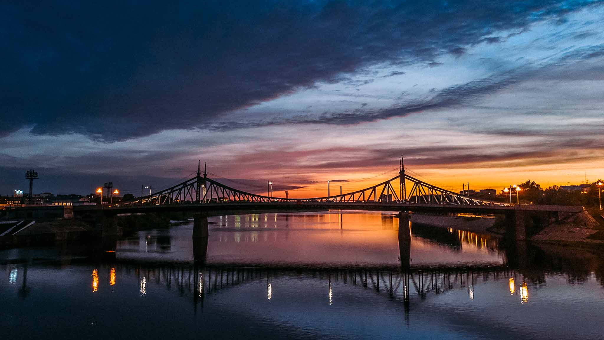 мост в твери