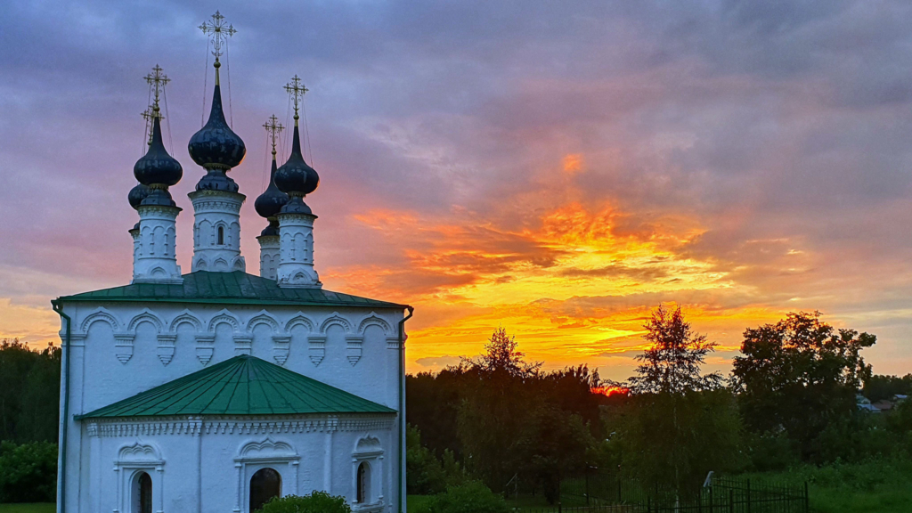 церковь в суздале