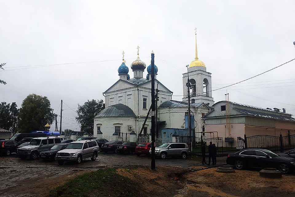 прав раб трахает страпоном госпожу что вмешиваюсь, мне тоже