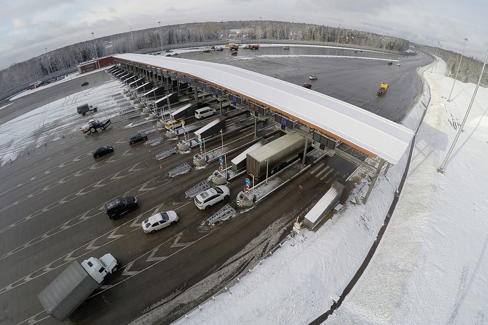 Платная трасса Москва - Питер: Готовим кошелек