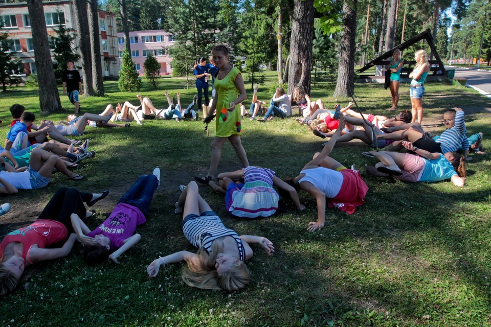 В России откроют 74% детских лагерей