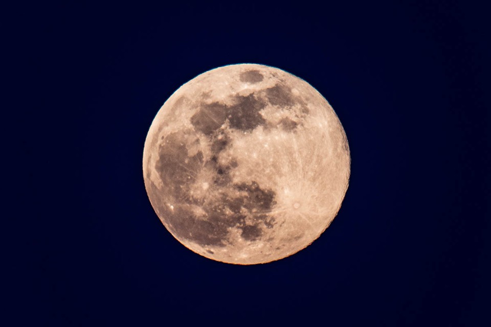 Полнолуние 28 января 2021 прямая онлайнтрансляция