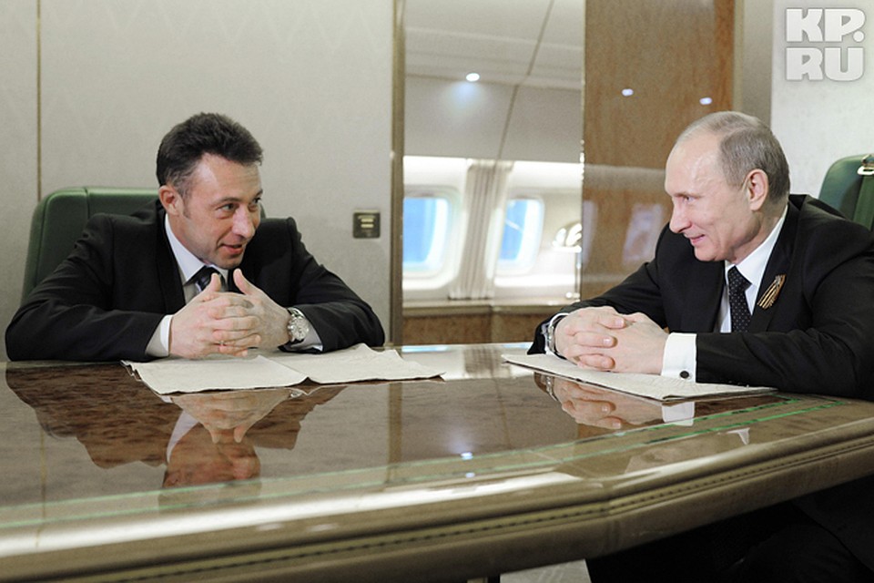 Картинки по запросу Игорь Холманских и Путин
