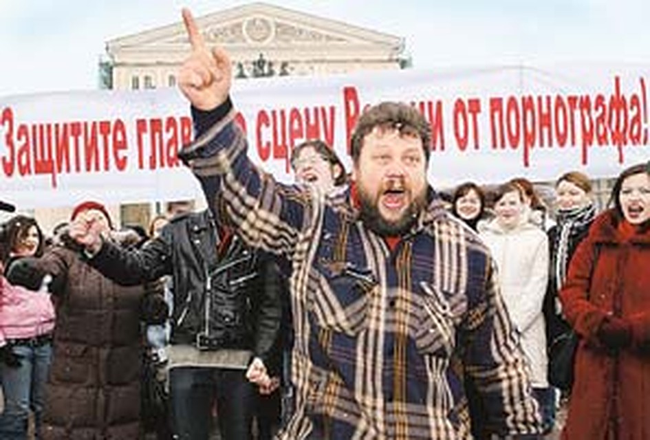 Главный по культуре «Идущих вместе» Михаил Мясоедов: - Нам отступать некуда. Позади Большой!