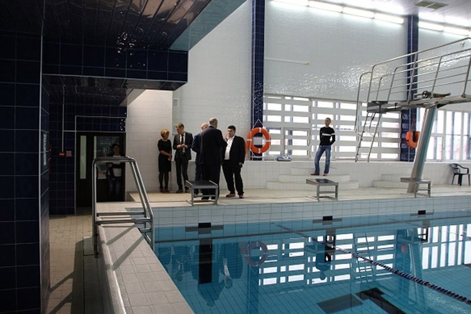 бассейн сургут. санаторий геолог тюмень официальный сайт. геолог сургут спорткомплекс. тренажерный зал геолог салехард. бассейн геолог салехард.