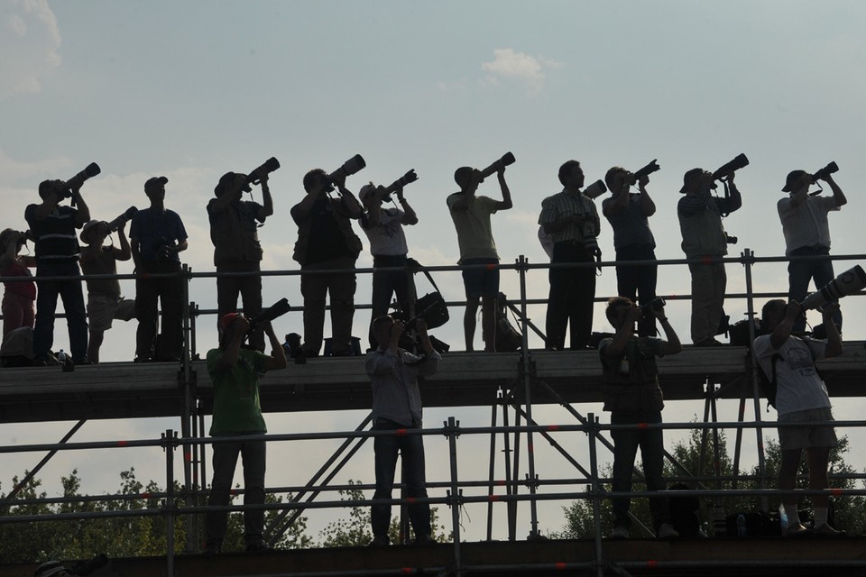 Устроиться корреспондентом или редактором в штат — это что-то из области фантастики.