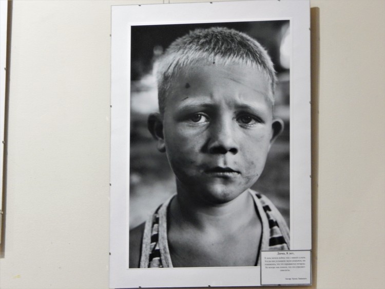 Объединяет всех детей Донбасса одно – боль в их недетском и серьезном взгляде