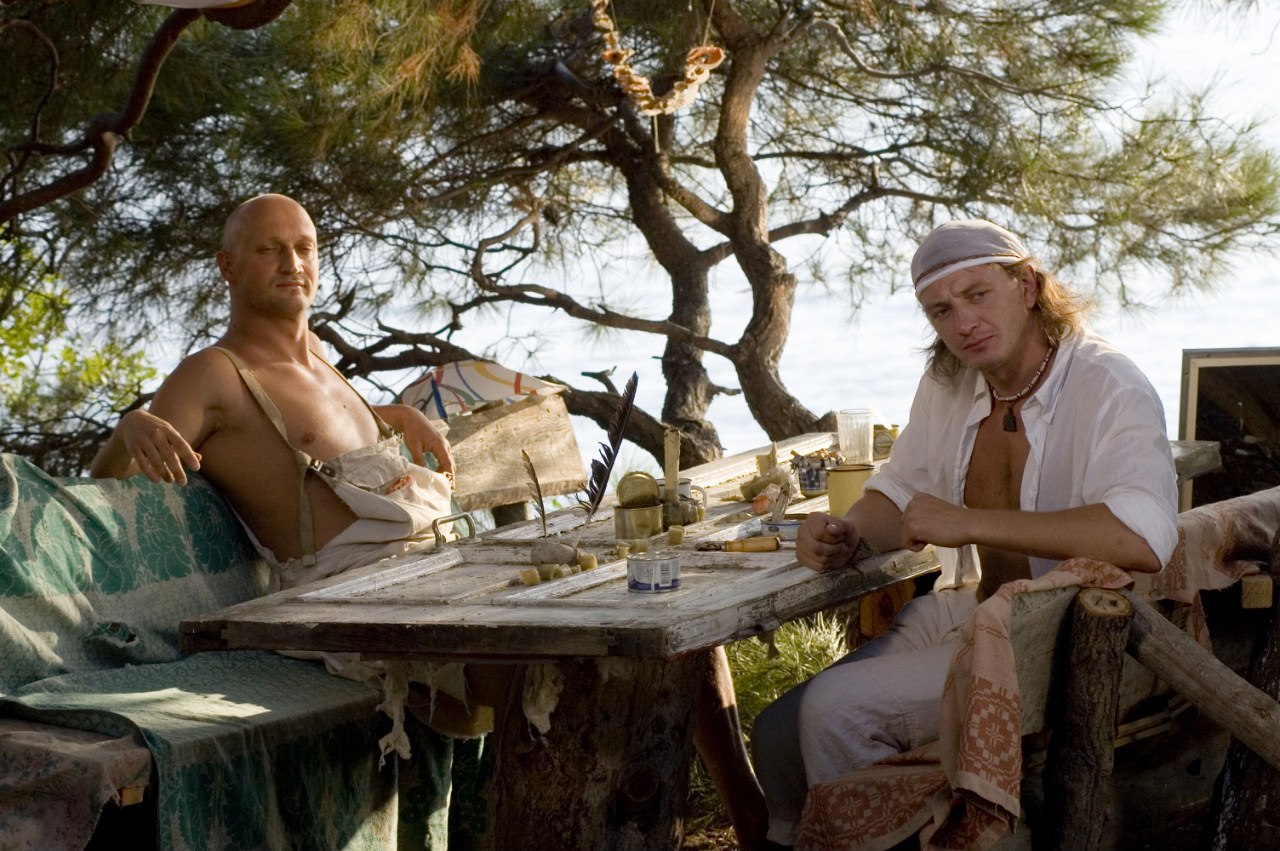 Кадры из фильма "Дикари" - Гоша Куценко и Марат Башаров