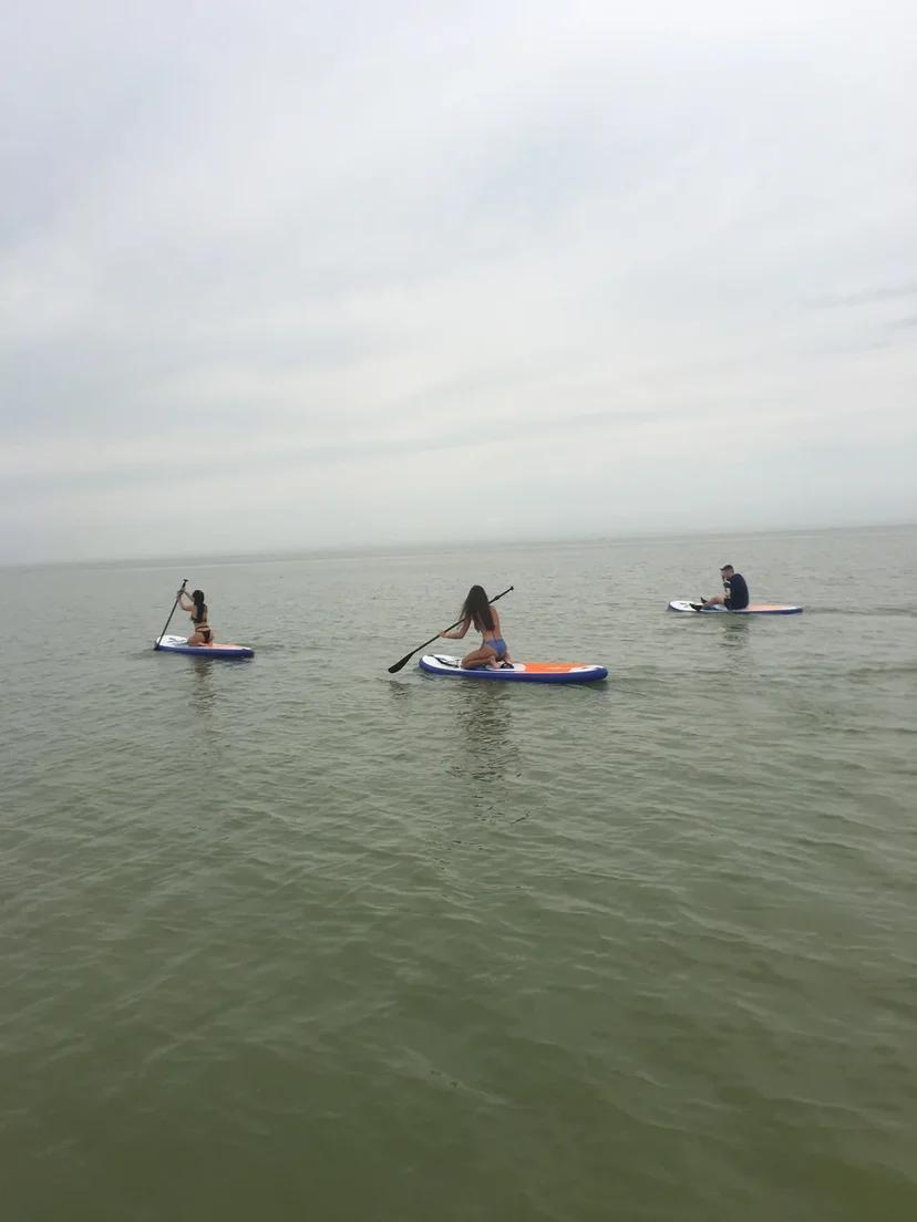 В поисках волны. Фото: ПОПОВА Маргарита